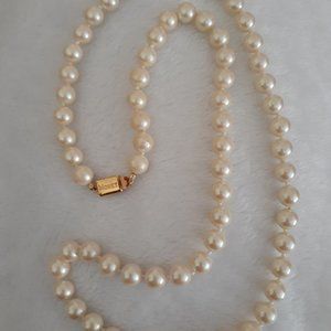 Vintage MONET Single Strand Pearl Necklace